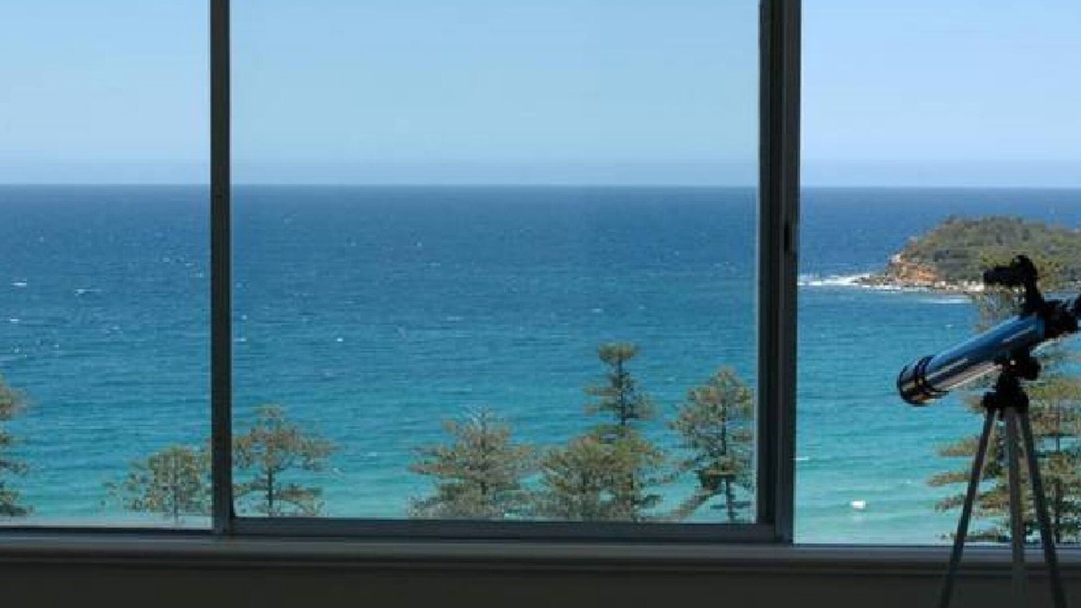 Manly Apartment | Manly Beach Panorama