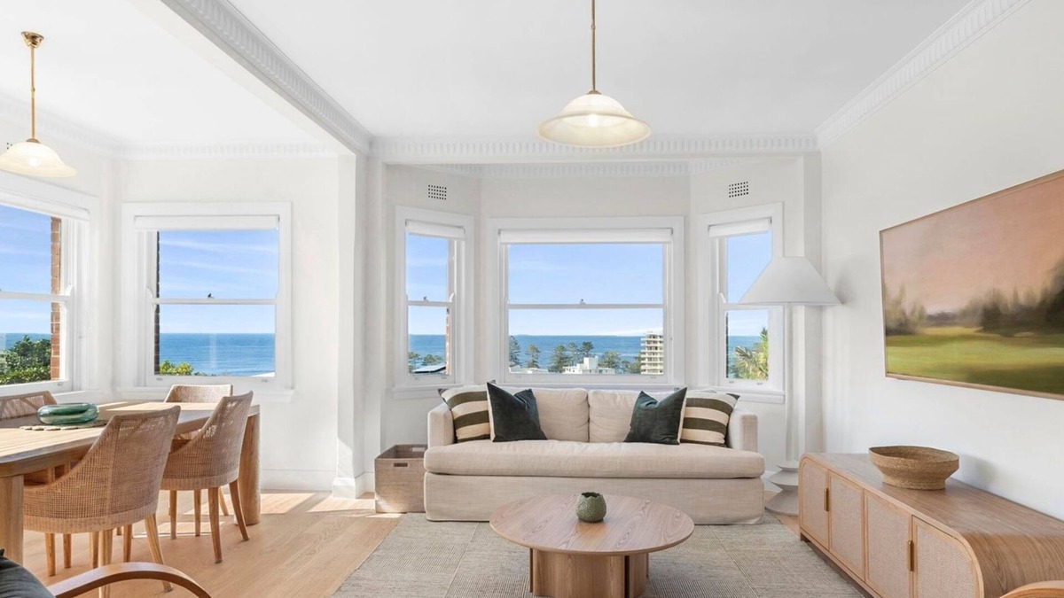 Manly Apartment | Manly Hilltop | Accommodation in Sydney with Ocean Views