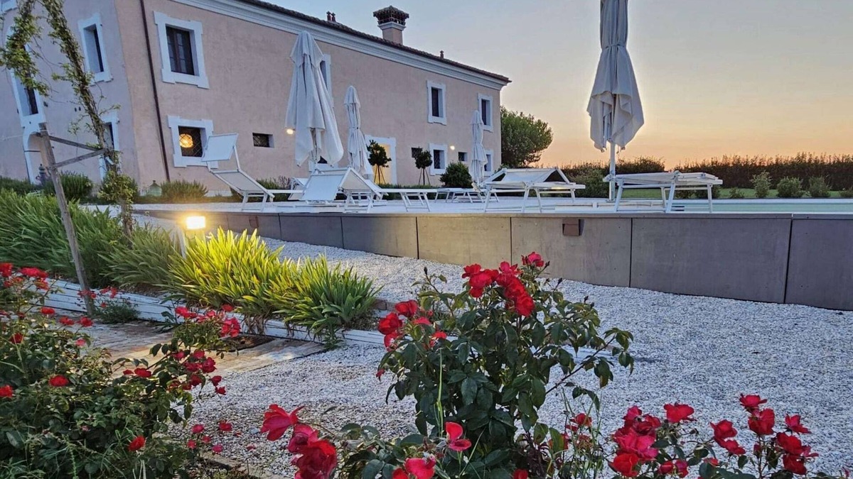 Monsano Apartment | Manor in Marche with Pool near Adriatic