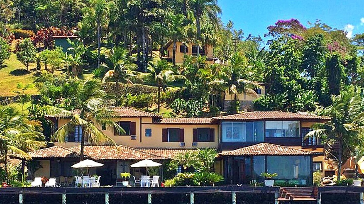 Itanema House | MANSÃO ANGRA DOS REIS - 50 meters FRONT TO THE SEA - HELIPONTO