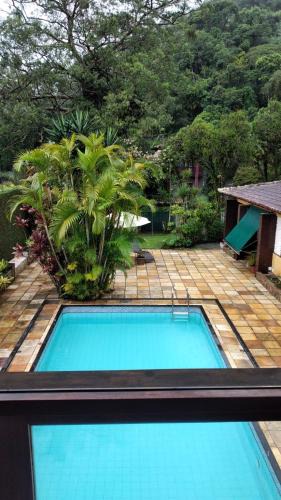 Petropolis House | Mansão Bardo