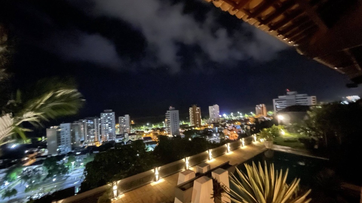 Ilheus House | Mansão com Vista 180 Graus Para Mar. 1000m2 de Área