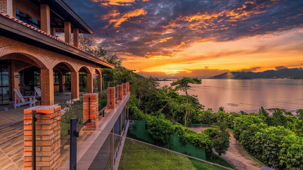 Florianopolis Villa | Mansão VOAR