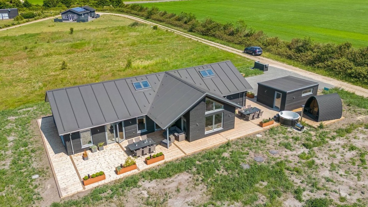 Skjern House | "Måns" - 500m to the fjord by Interhome