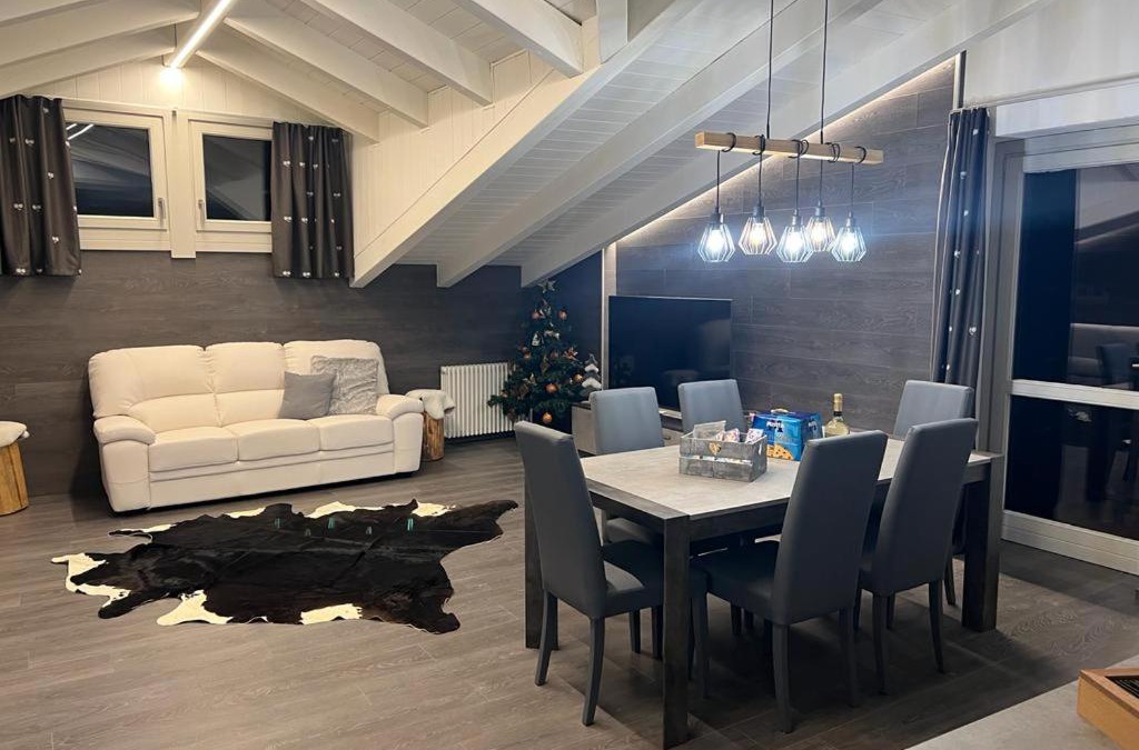 Ponte di Legno Apartment | Mansarda Angel's Home