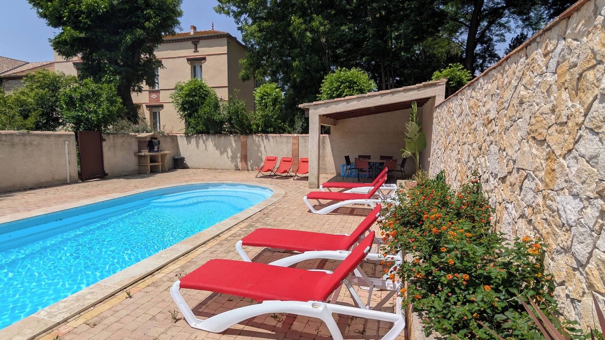 Narbonne House | Mansion, 4 bedrooms, 4 shower rooms, garden, swimming pool, pétanque