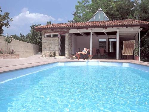 Bastia Mondovi House | Mansion in Langhe Hills with Pool