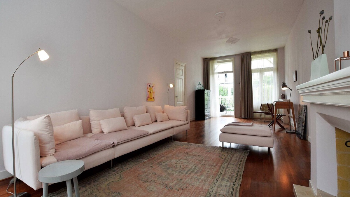 The Hague Center House | Mansion in the Heart of The Hague