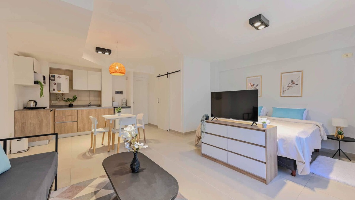 San Nicolas Apartment | Mansion Mitre 'B' - 3 pax Gym & Jacuzzi