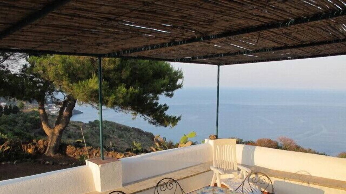 Ustica House | Mansion - Ustica