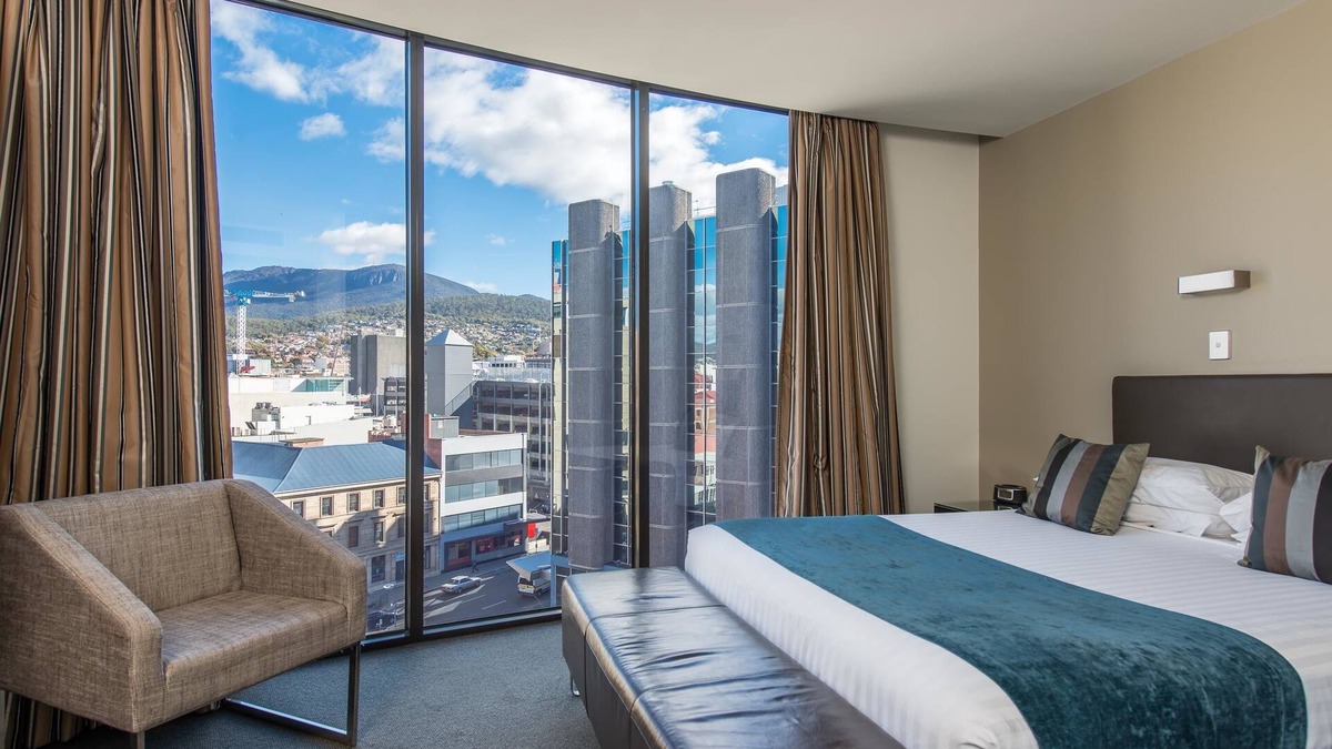 Sullivan's Cove Hotel | Mantra on Collins Hobart