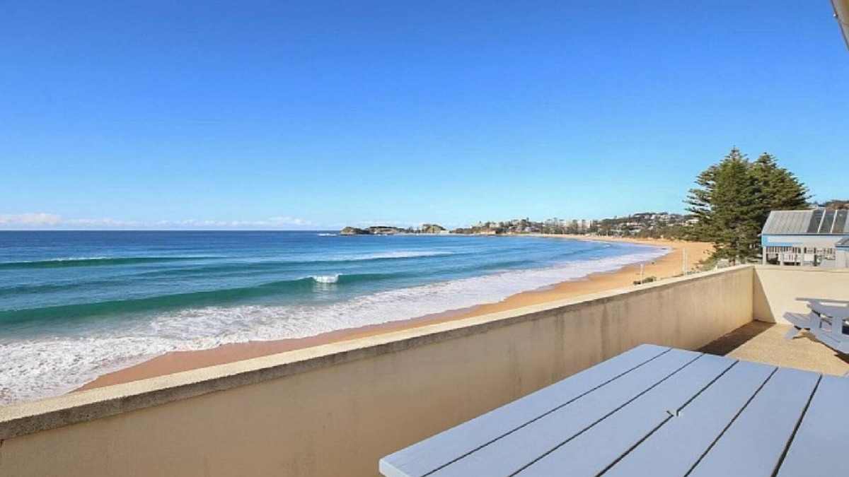 Wamberal Apartment | MANYANA | Accom Holidays