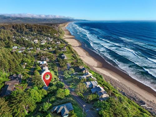Neahkahnie Beach Apartment | Manzanita Beach Ocean View Cabin Pet Friendly