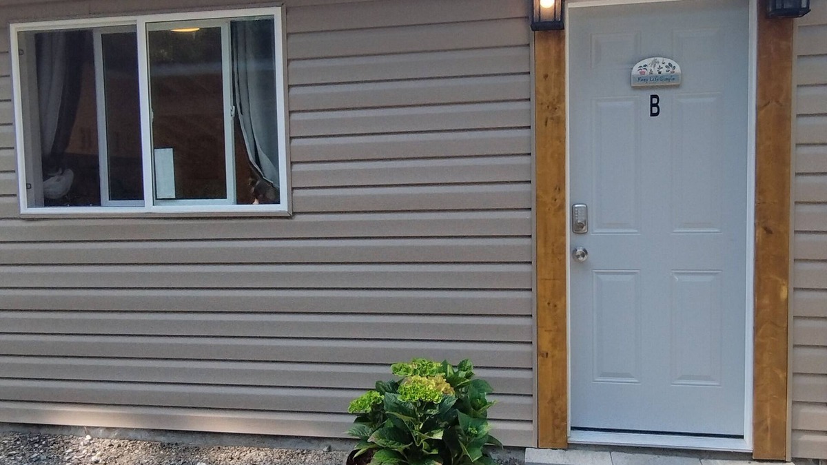 Maple Ridge Cabin | Maple Ridge vacation cabin B