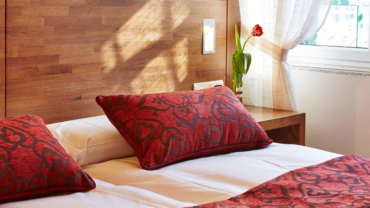Santiago de Compostela City Centre House | Mapoula