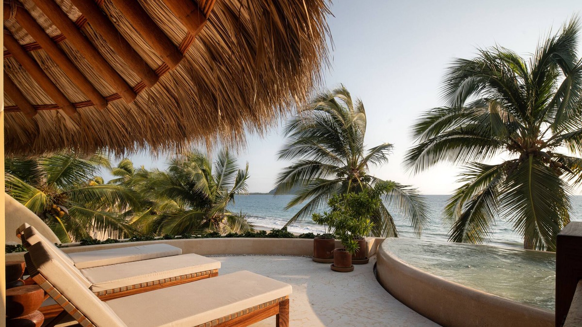 Barra de Potosi Apartment | Mar de Coco Beach Front Villas