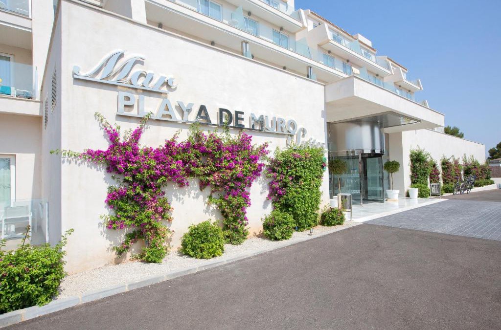Muro Hotel | Mar Hotels Playa de Muro Suites