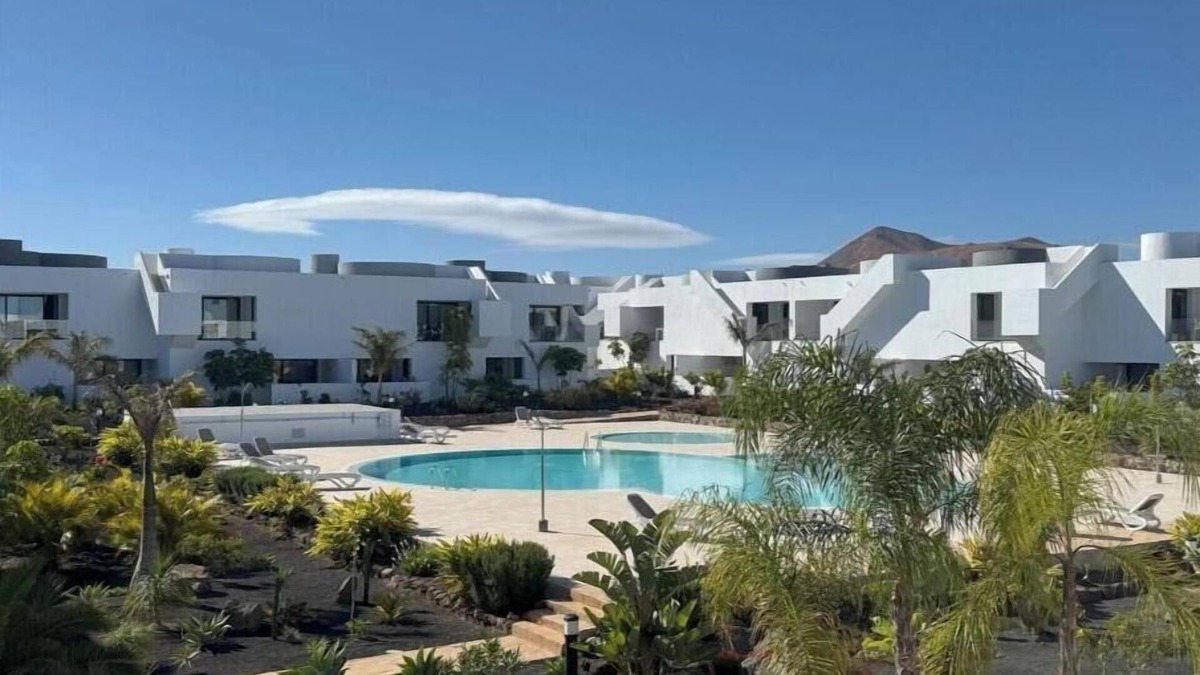Villaverde Apartment | Mar Villa Fuerte Ideally located 10 minutes from the sand dunes of Corralejo