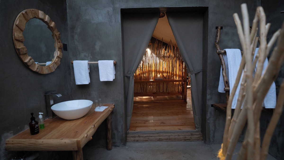 Maasai Mara Hotel | Mara hilltop