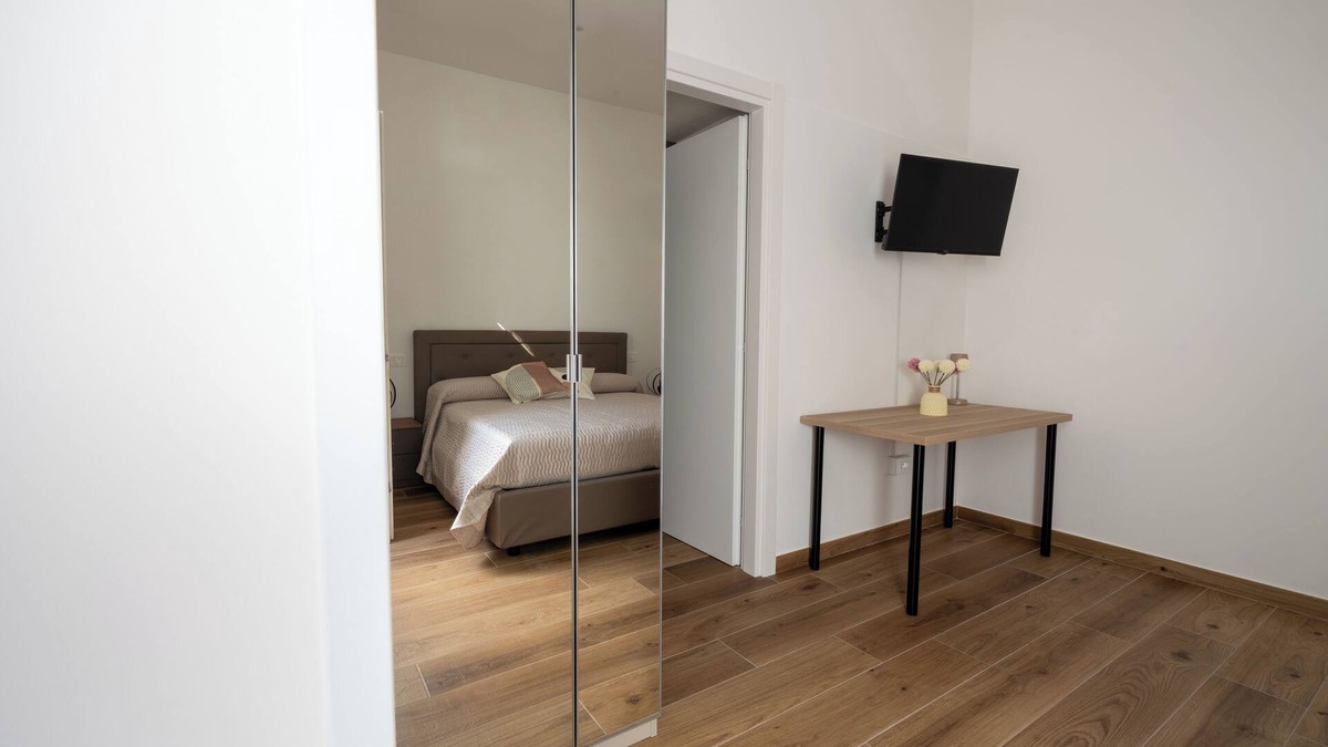 Torre Annunziata House | MARAF Rooms Mars