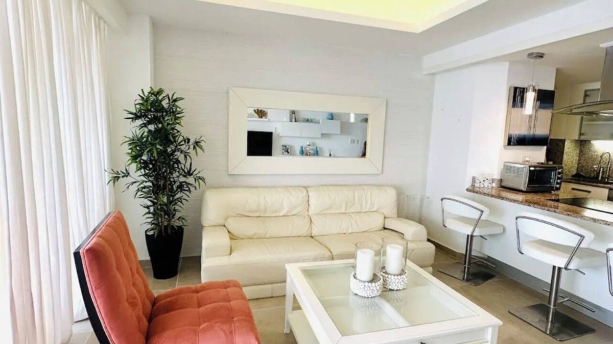 Villas Del Mar Apartment | Marbella-JuanDolio+Cozy+2BR+4BDs+8Pax+WiFi+TVSmart+OpenKitchen TopFloor