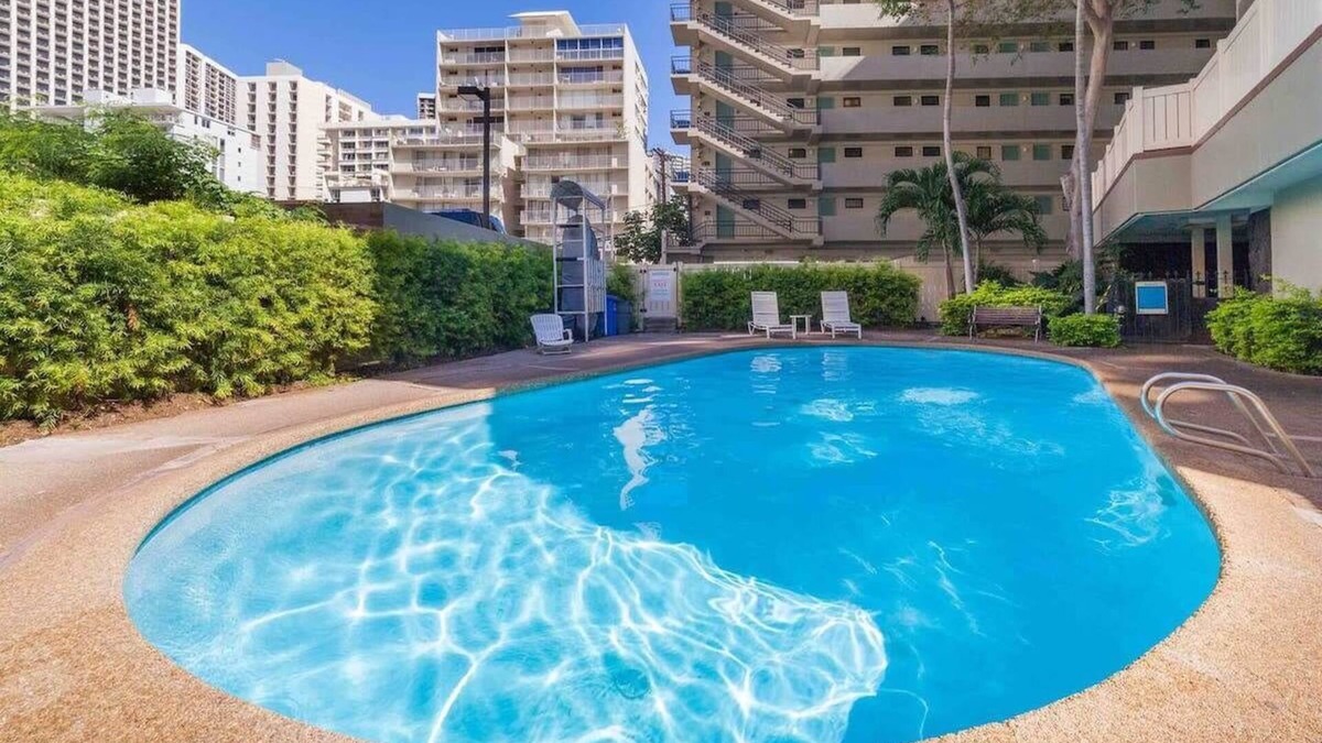 Diamond Head - Kapahulu - St. Louis Apartment | @ Marbella Lane - Mountain View Studio