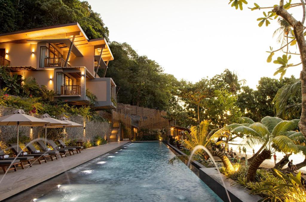 El Nido Resort | Maremegmeg Beach Club