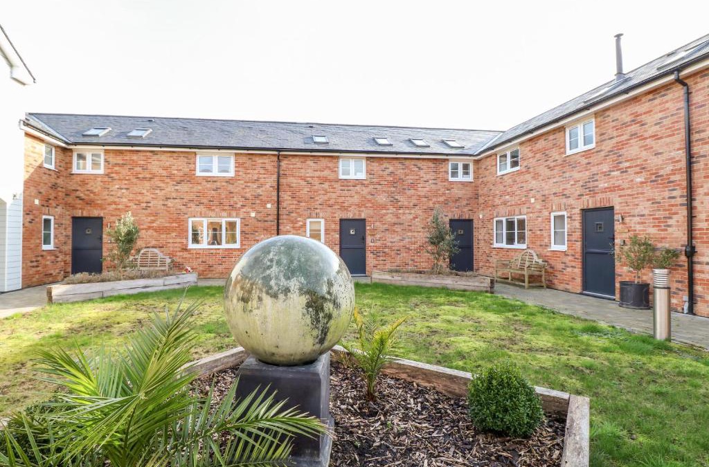 Newport House | MARENGO