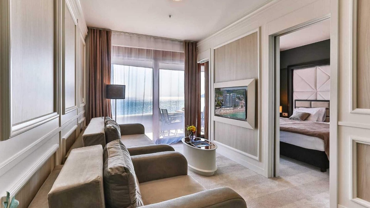 Rafajlovici Hotel | Maresia Boutique Suites
