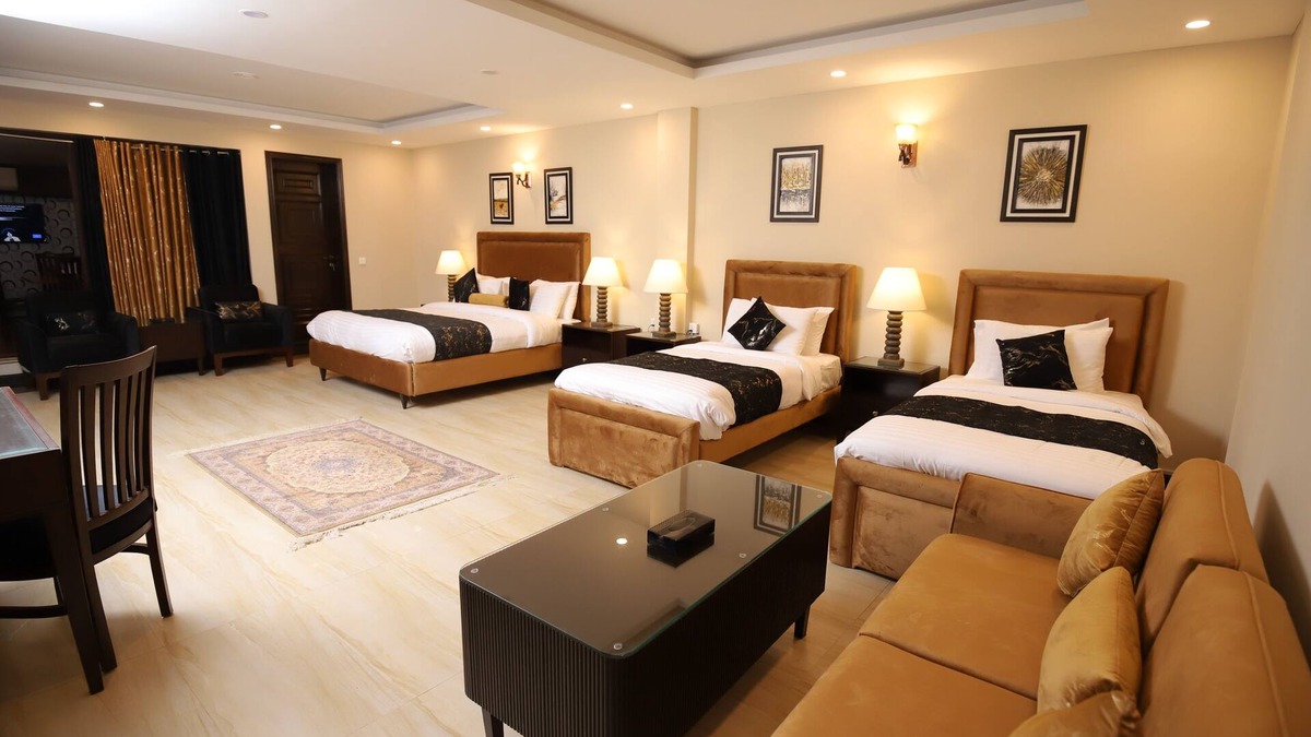F-7 Sector Hotel | Margalla Hill Residencia