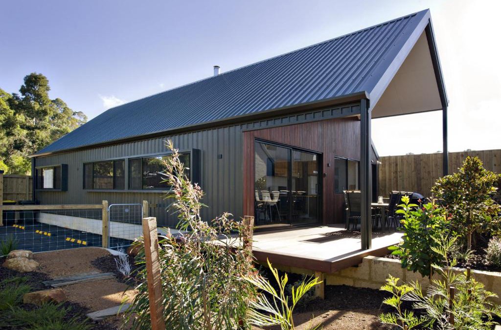 Margaret River House | Margaret River Bungalow-3-forest - pet friendly