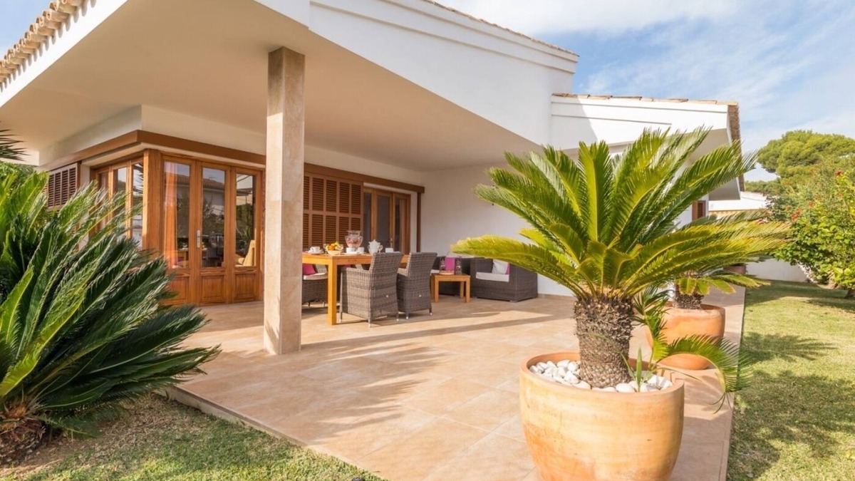 Muro Villa | Margarita - Beautiful villa with garden in Platges de Muro