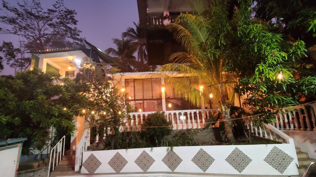 Tamanique House | Margaritaville beach house