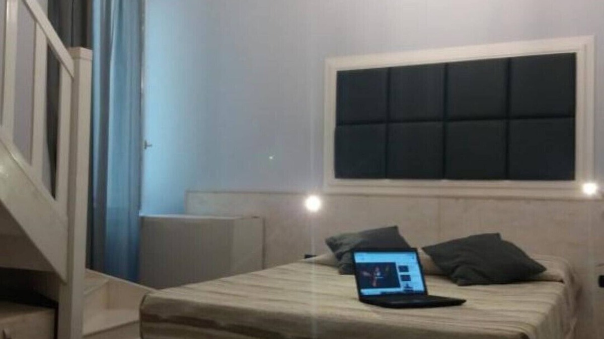 Torre Annunziata Apartment | Margherita Room