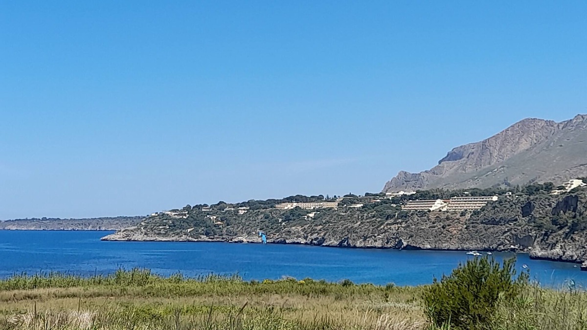 Trappeto Apartment | Margherita's nest by the sea-Sleeps 3-Pet friendly