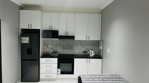 Otjiwarongo House | MARI Guesthouse