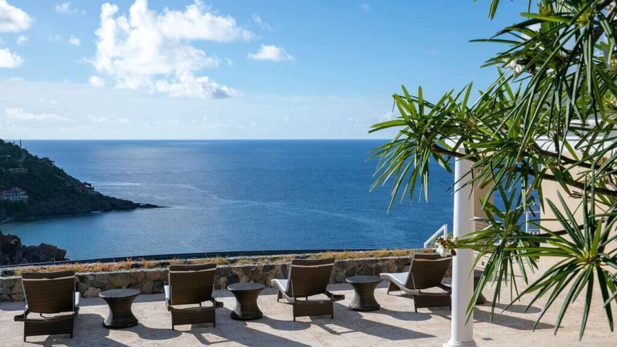 Great Cruz Bay Villa | Maria Bluff Estate- Modern Renovations, Sprawling Layout & Stunning Views!