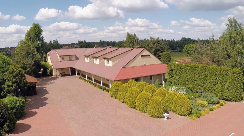 Piaseczno House | Maria