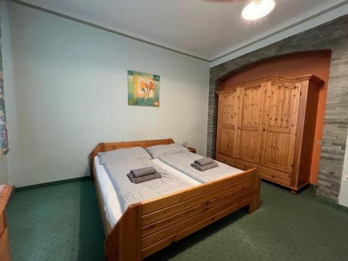 Sankt Polten Apartment | Mariazellerhof Room 013