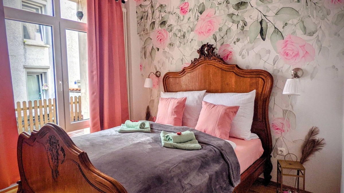 Uelzen Apartment | Marie Antoinette ♣ a journey into the past