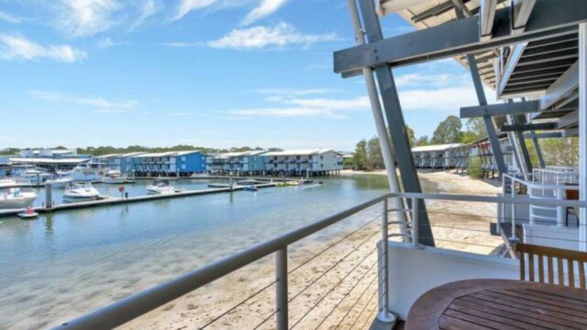 Gold Coast Apartment | Marina Apartment with Berth at Couran Cove Island Resort