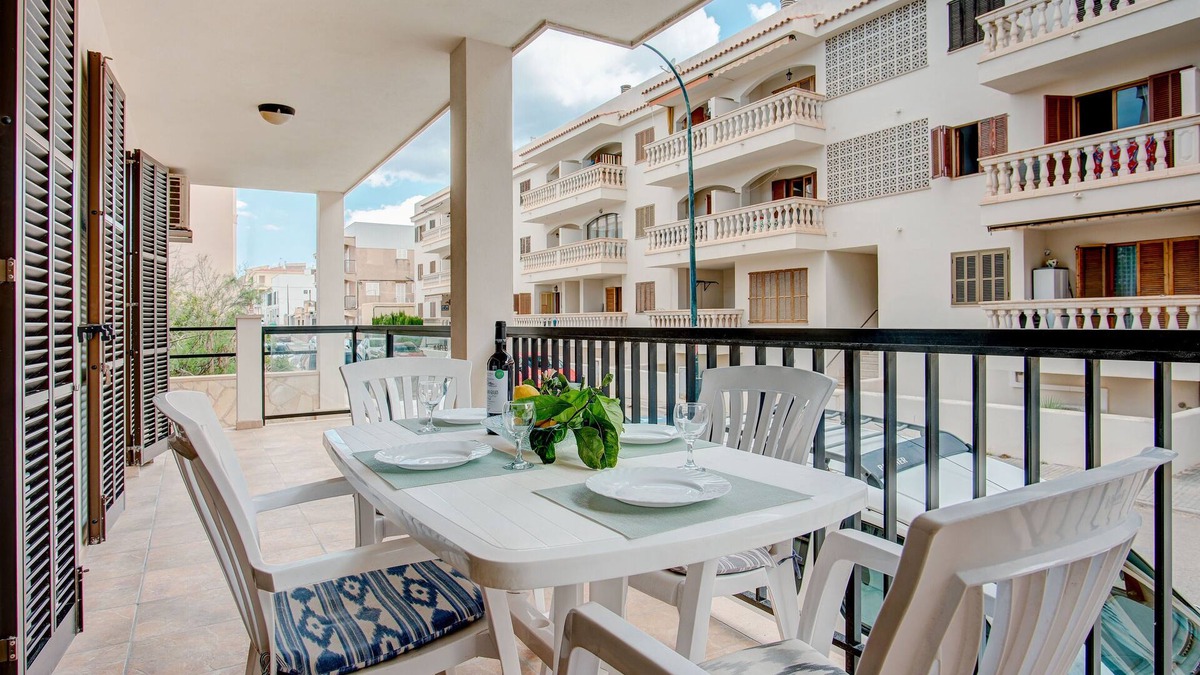 Colonia Sant Jordi House | MARINA CERO - Cosy flat close to the sea with free Wifi