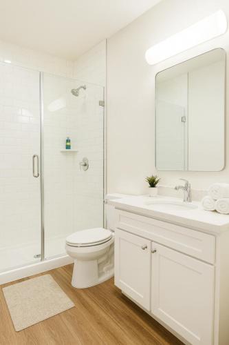 Marina del Rey Apartment | Marina Del Rey View 2BR in MDR - Pool, Jacuzzi, Gym