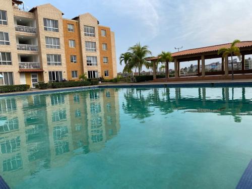 Lecheria Apartment | Marina del Rey Costa Marina PB1-6 Travel Addicts