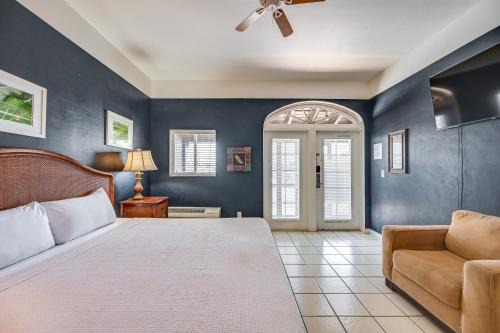 Naples Apartment | Marina View Everglades Resort Escape!