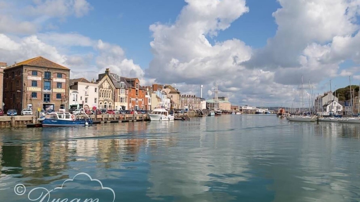 Weymouth Apartment | Marina Vista