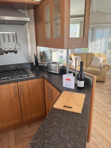 Rhyl House | marine getaways caravan hire winchester