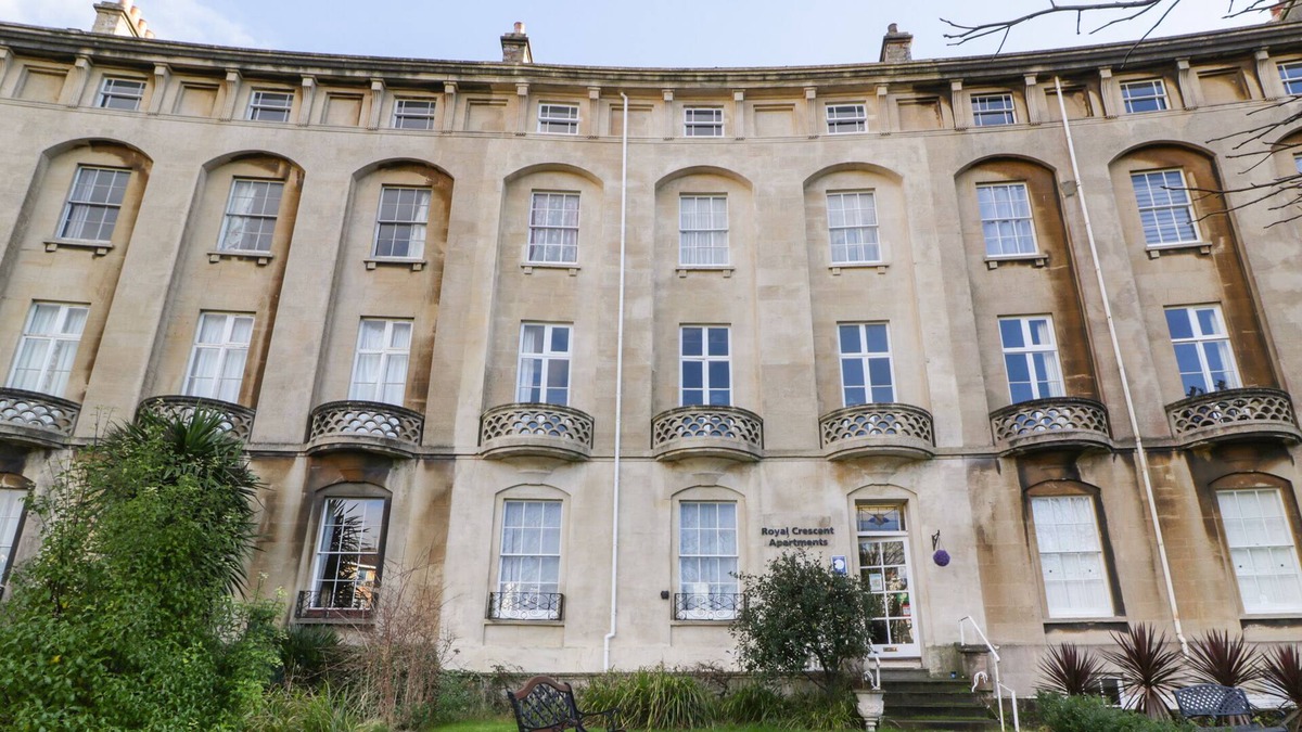Weston-super-Mare Apartment | MARINERS REST, pet friendly in Weston-Super-Mare