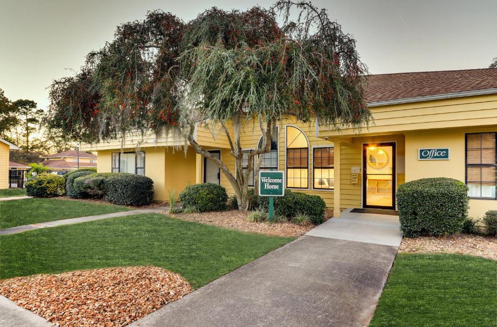 Kingsland Hotel | Mariners Suites - Kingsland