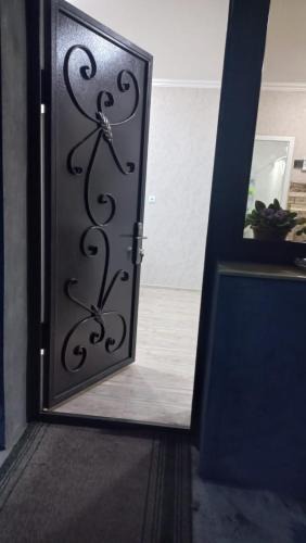 Yeghegnadzor House | Mark